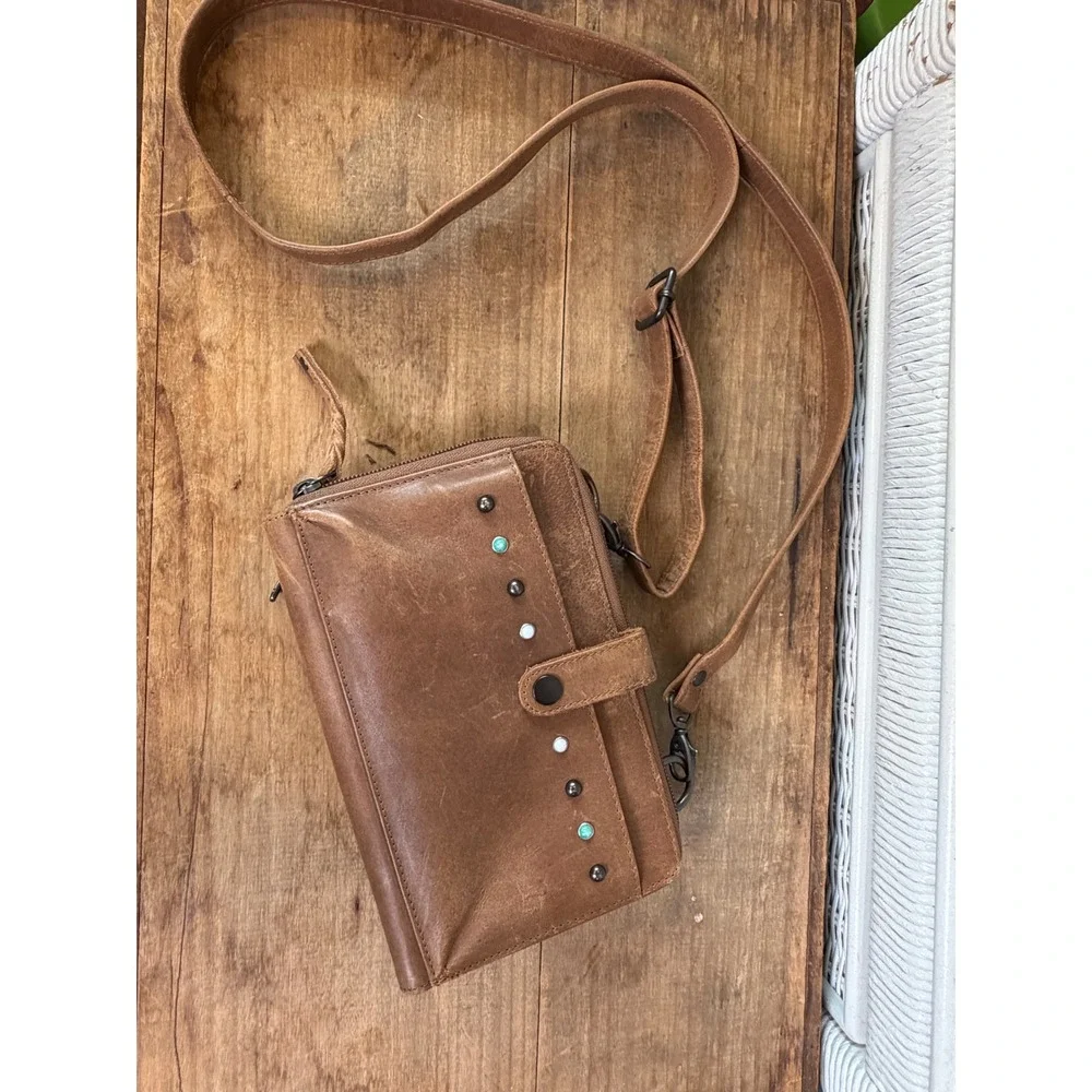 Brown Leather Concealed Carry Crossbody Bag Studded Western CCW Purse Brown - Picture 3 of 10